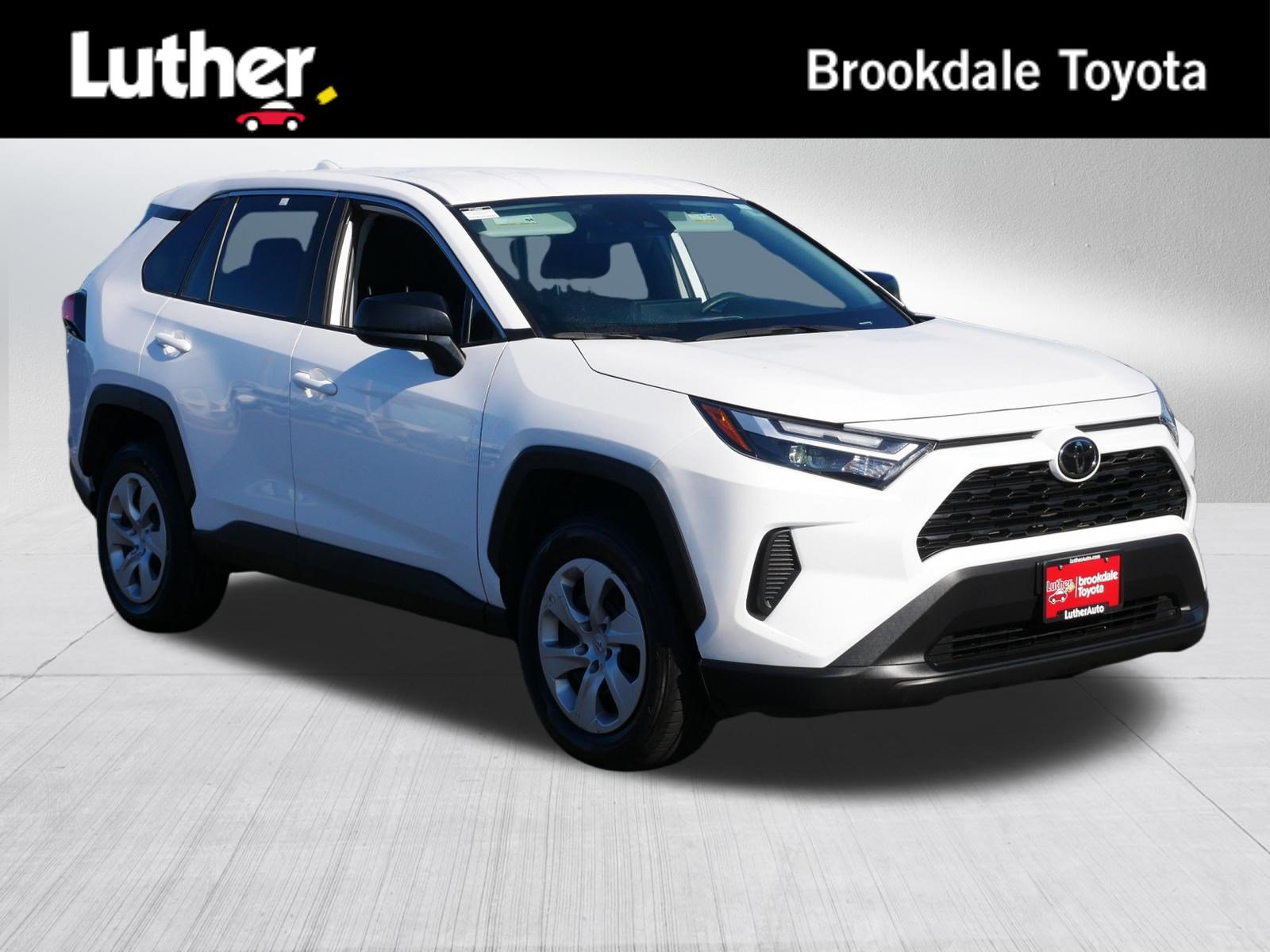 Certified 2025 Toyota RAV4 LE AWD/4WD image 1