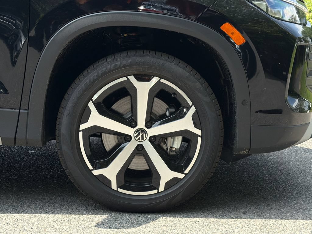New 2026 Volkswagen Tiguan SE AWD/4WD image 5