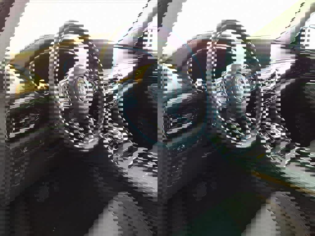 Used 2025 Acura MDX SH-AWD image 9