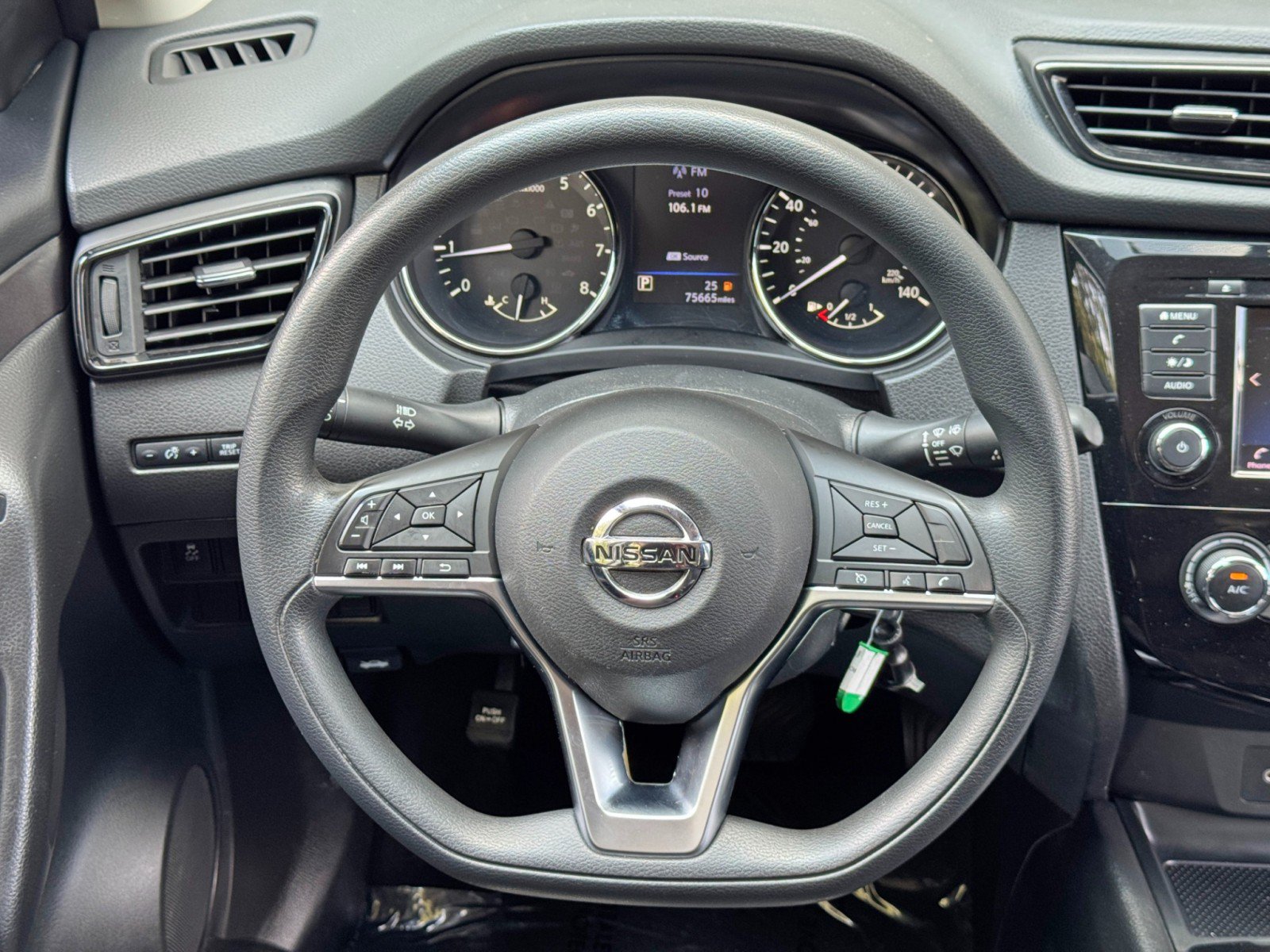 Used 2019 Nissan Rogue Sport S w/ Appearance Package FWD image 19