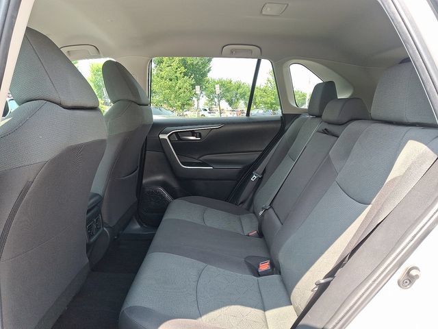 Used 2024 Toyota RAV4 XLE AWD/4WD image 10