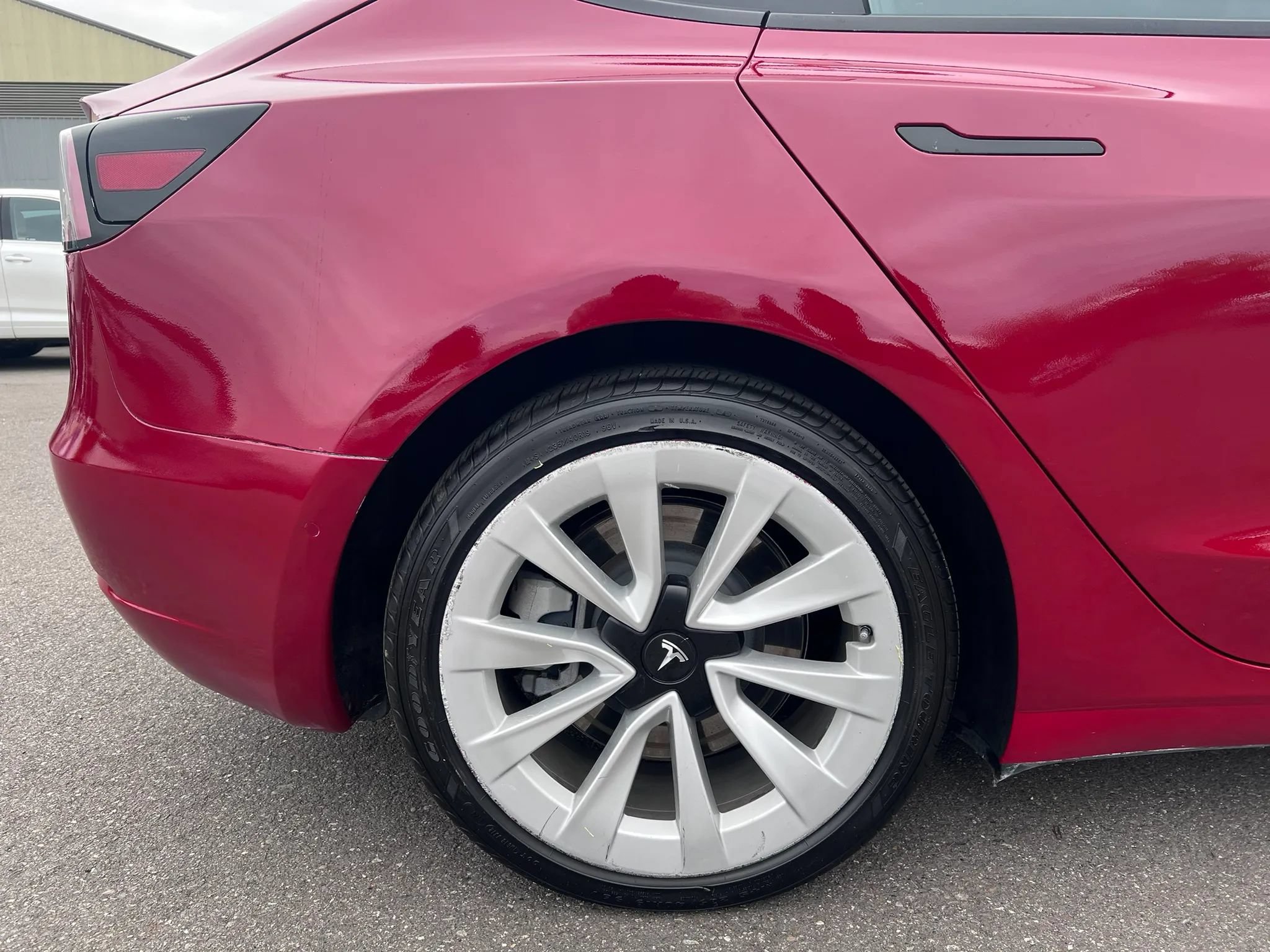Used 2022 Tesla Model 3 Long Range AWD/4WD image 11