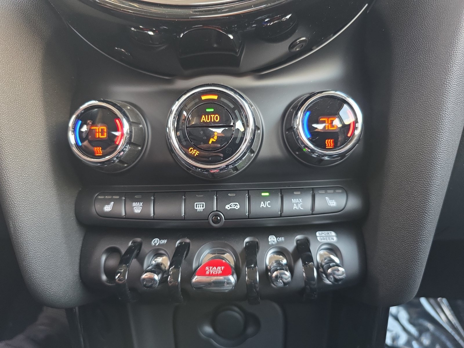 Used 2024 MINI Cooper S FWD image 18