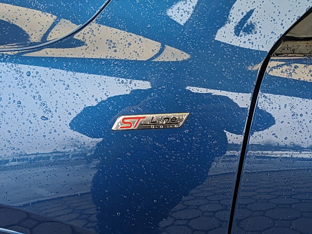 Used 2023 Ford Escape ST-Line w/ Tech Pack #1 image 11