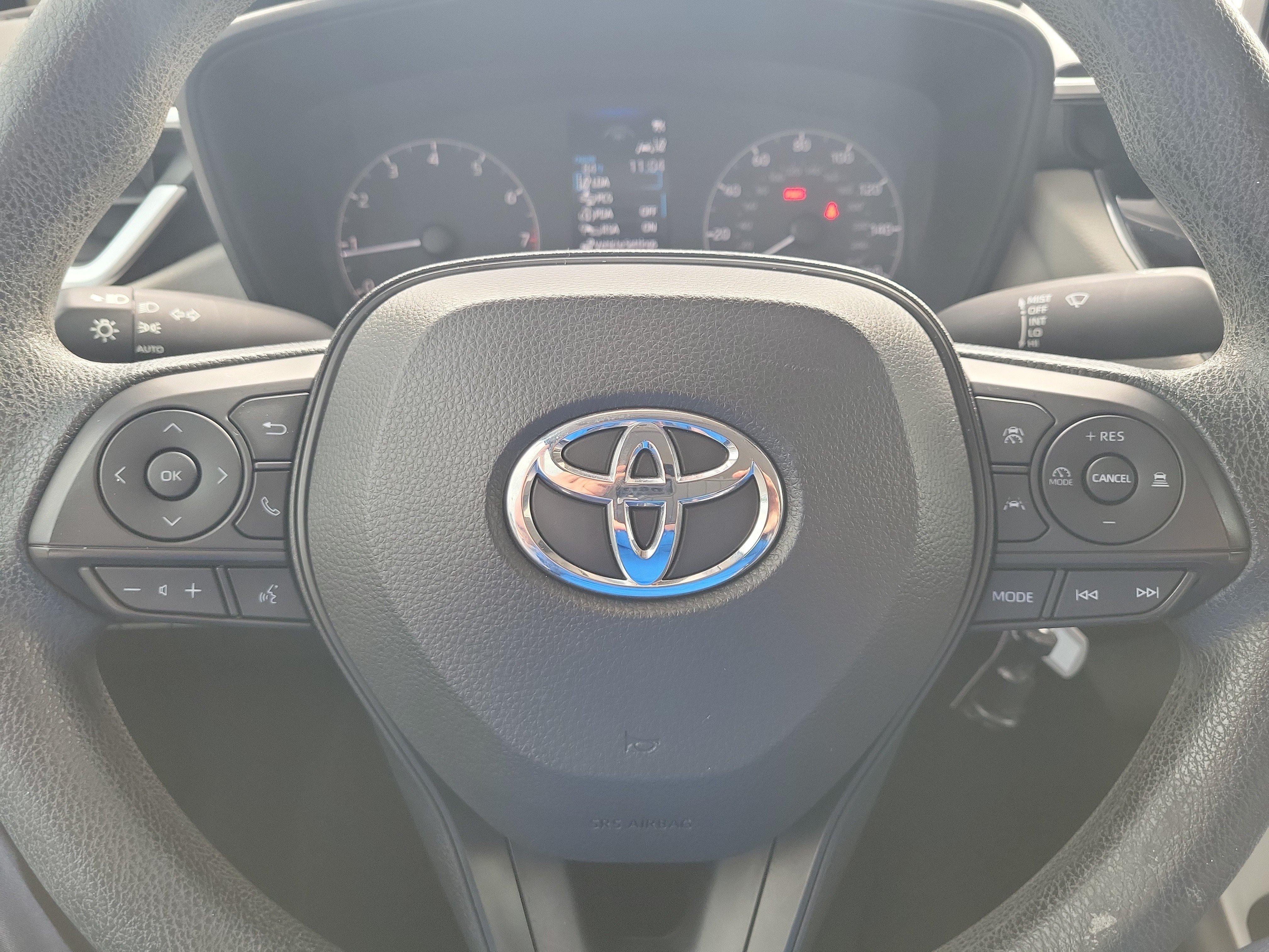 Certified 2023 Toyota Corolla LE FWD image 29