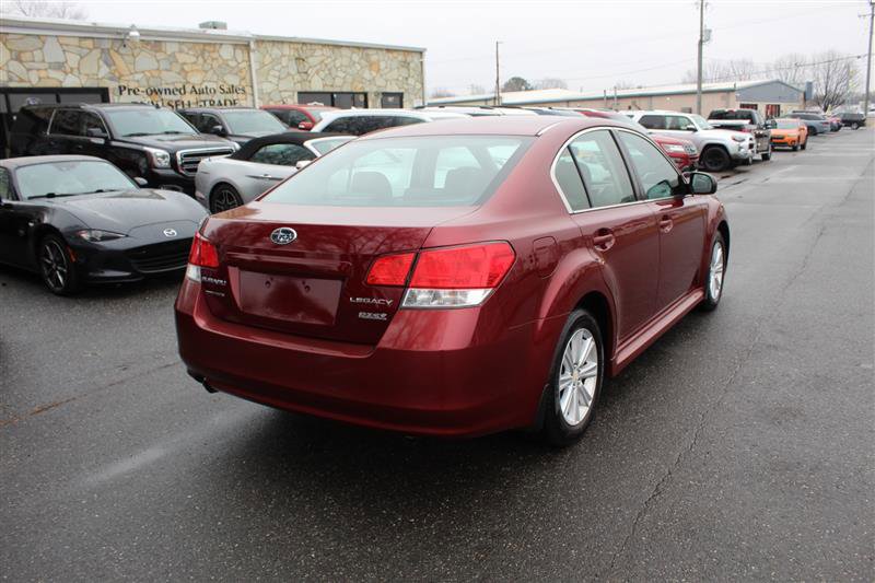 Used 2010 Subaru Legacy 2.5i Premium AWD/4WD image 8