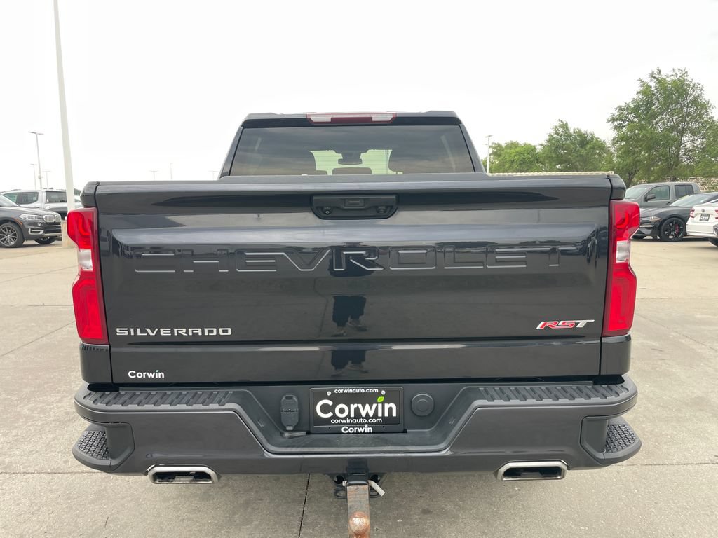 Used 2022 Chevrolet Silverado 1500 RST AWD/4WD image 5