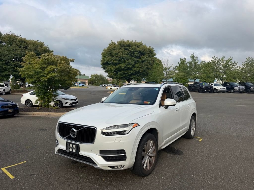 Used 2016 Volvo XC90 T6 Momentum w/ Protection Package Plus AWD/4WD image 3