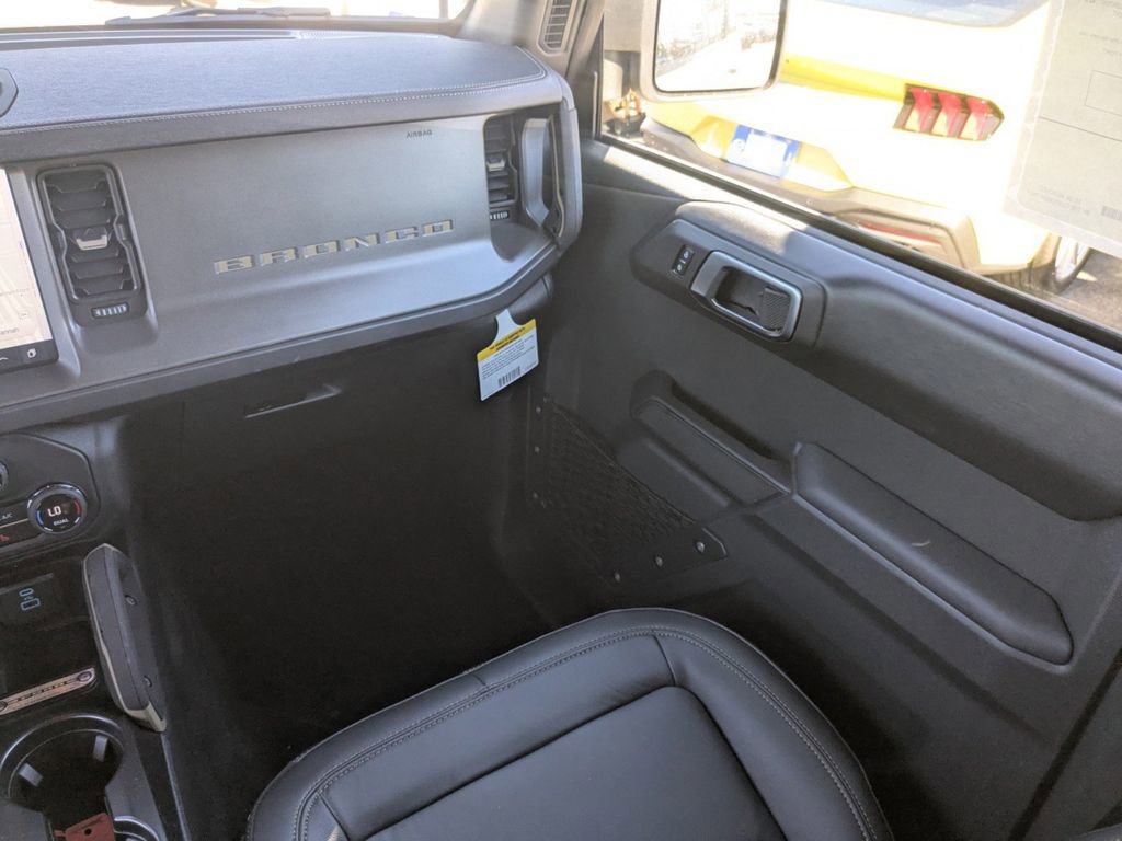 New 2025 Ford Bronco Badlands image 19