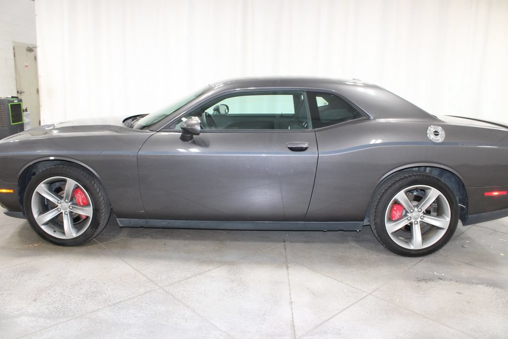 Used 2016 Dodge Challenger SXT w/ Super Sport Group (SS/T) RWD image 5
