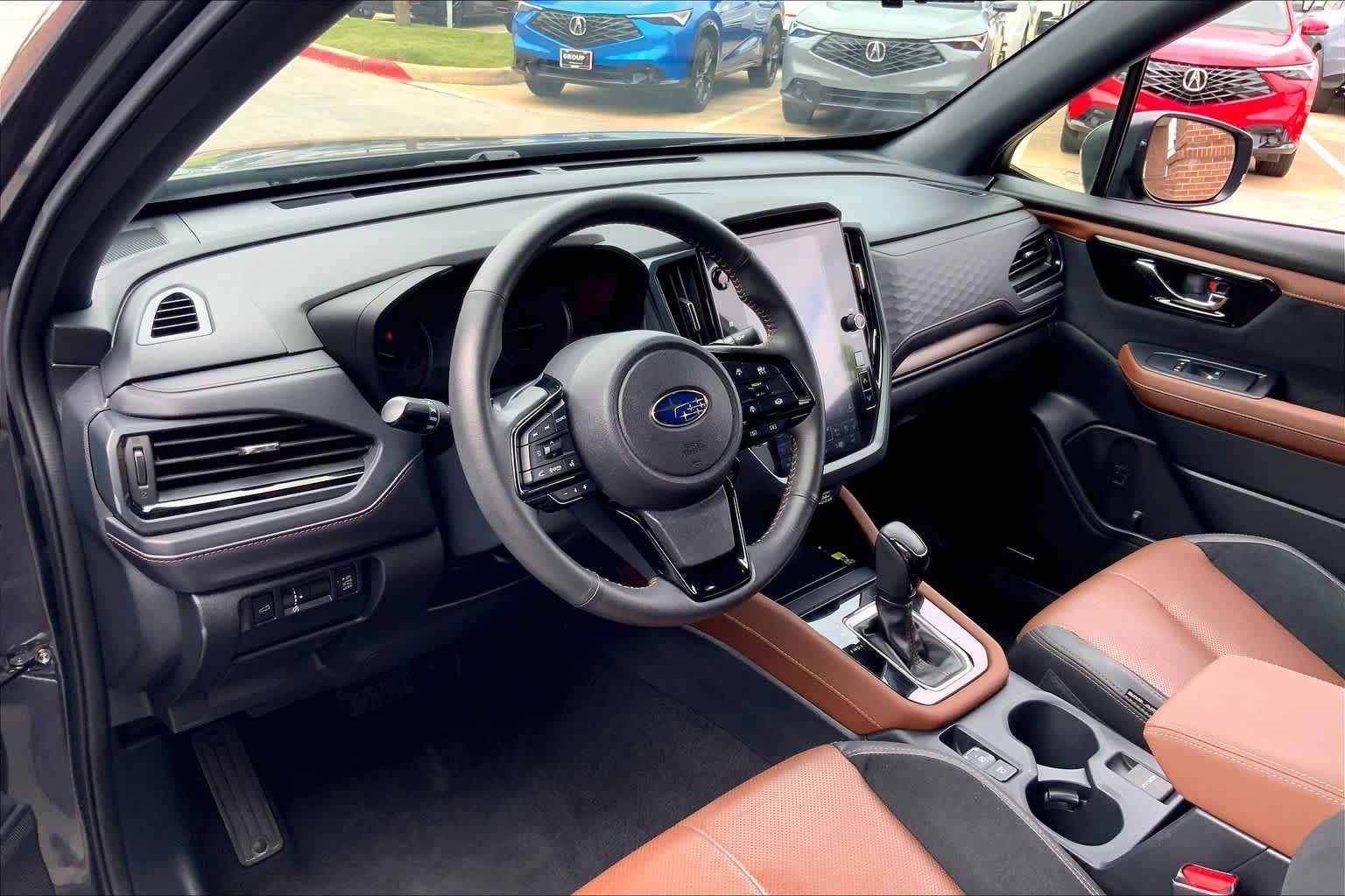 Used 2025 Subaru Forester Touring AWD/4WD image 18
