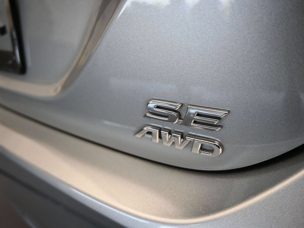 Used 2021 Toyota Camry SE w/ Cold Weather Package AWD/4WD image 41