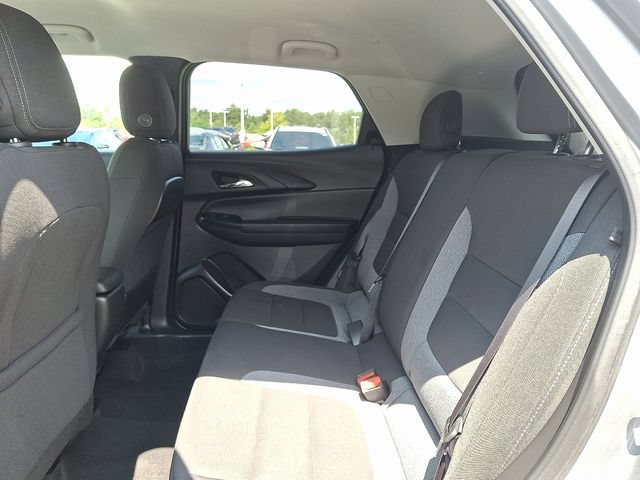 Used 2025 Chevrolet TrailBlazer LT AWD/4WD image 10