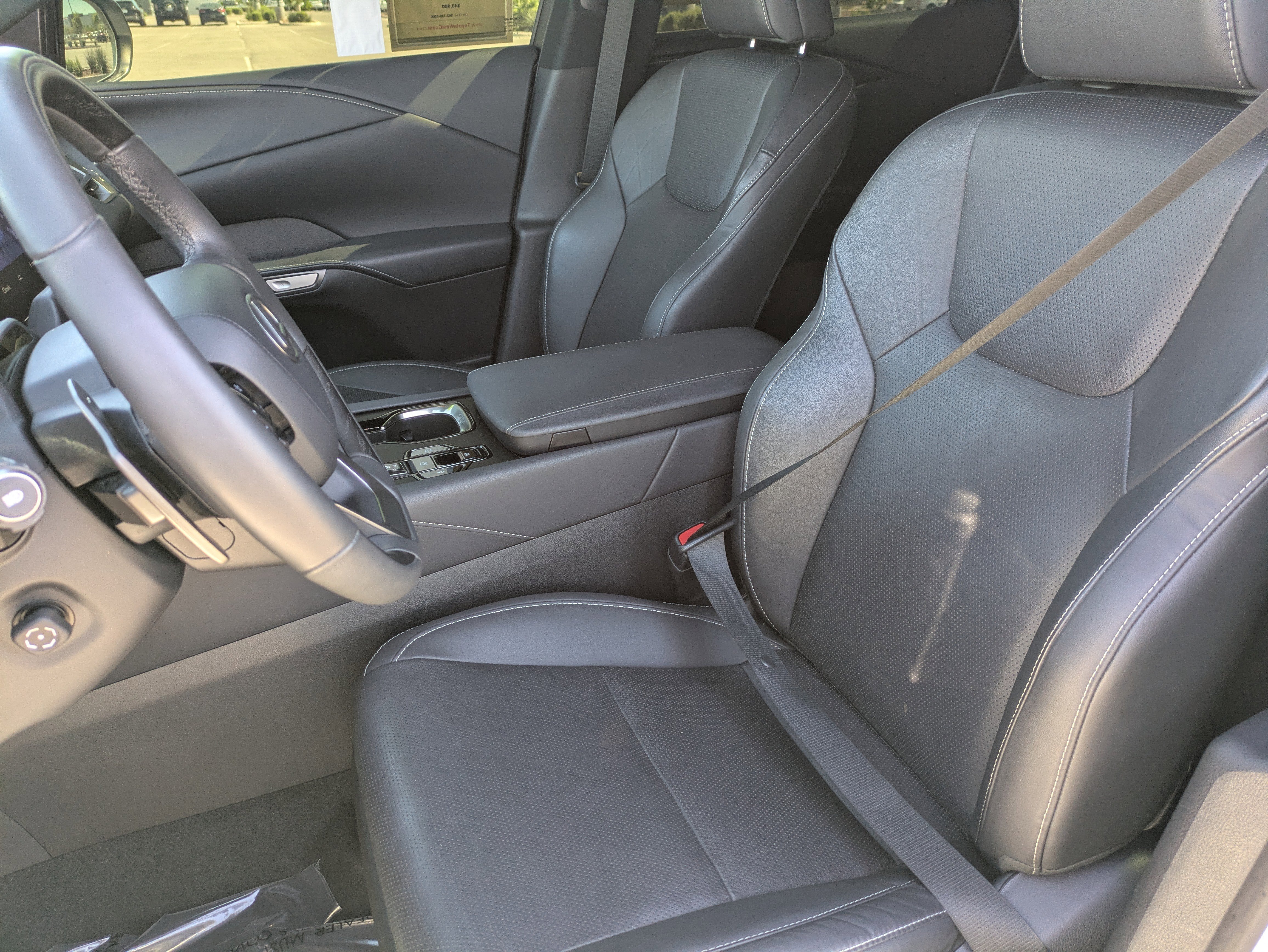 Used 2023 Lexus RX 350 Premium Plus w/ Cold Area Package image 26