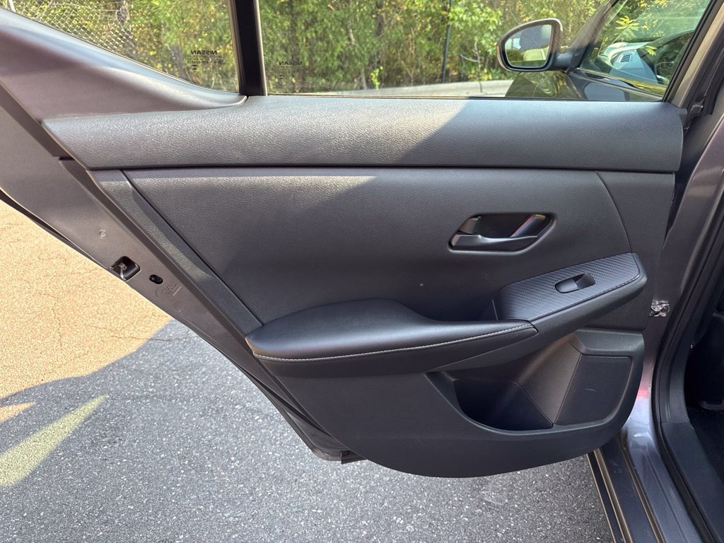 Certified 2024 Nissan Sentra SV FWD image 31