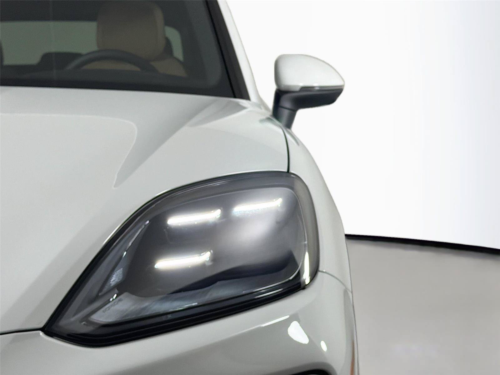 Certified 2026 Porsche Cayenne AWD/4WD image 15