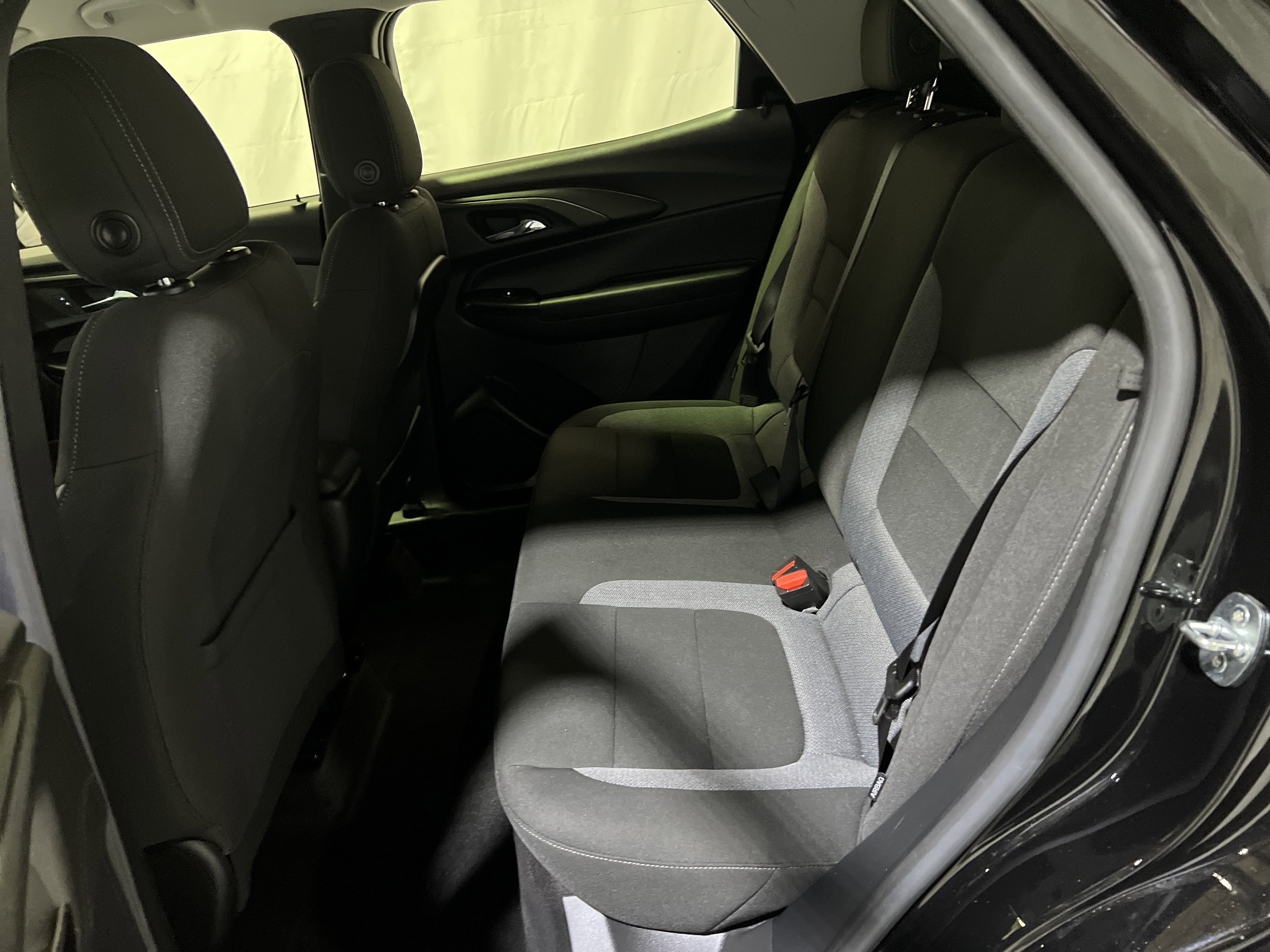 Used 2023 Chevrolet TrailBlazer LT w/ Convenience Package FWD image 16