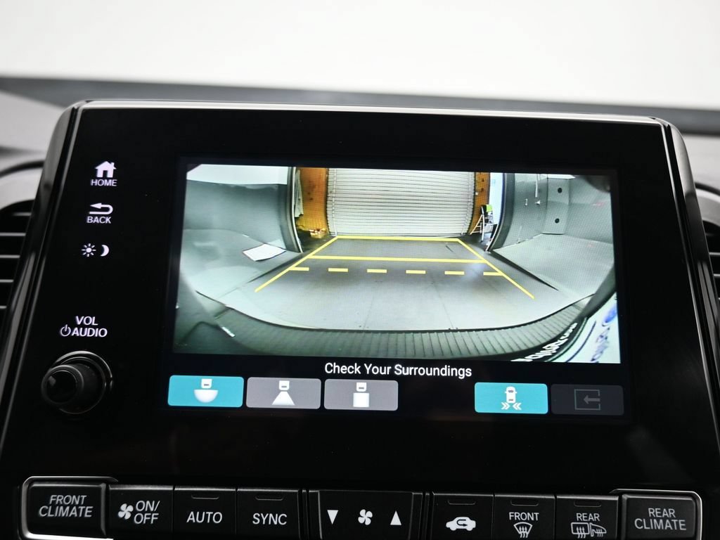 Used 2023 Honda Odyssey Touring image 20
