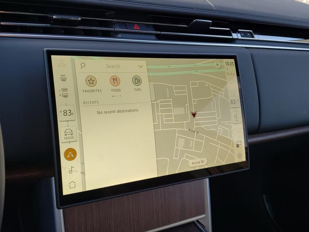 New 2025 Land Rover Range Rover SE image 22