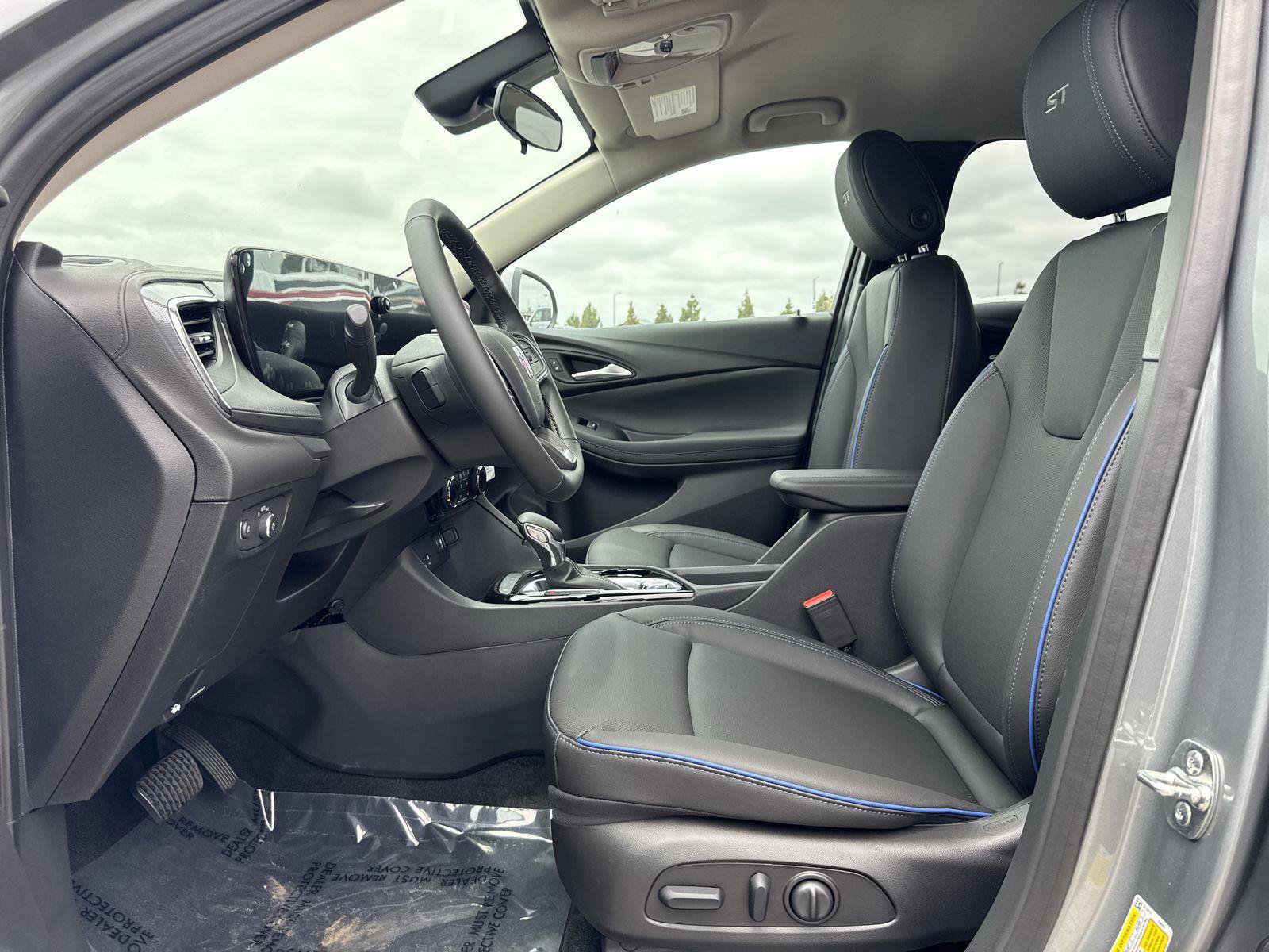 New 2026 Buick Encore GX Sport Touring w/ Comfort Package FWD image 20