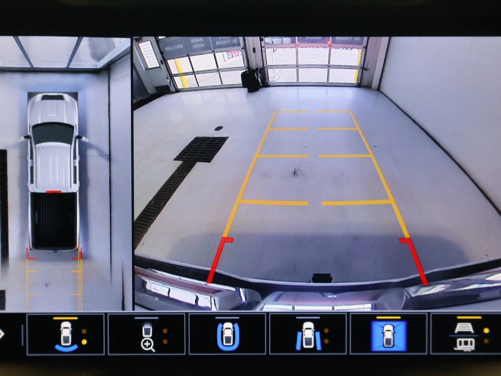 Certified 2023 GMC Sierra 3500 Denali w/ Denali Ultimate Package image 23