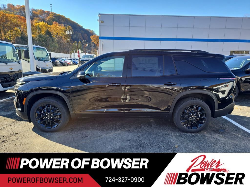 New 2026 Chevrolet Traverse LT w/ Midnight/Sport Edition image 2