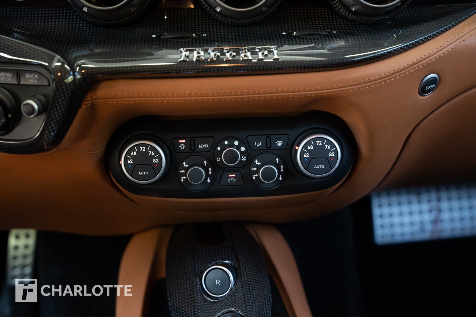 Used 2014 Ferrari F12 Berlinetta RWD image 28