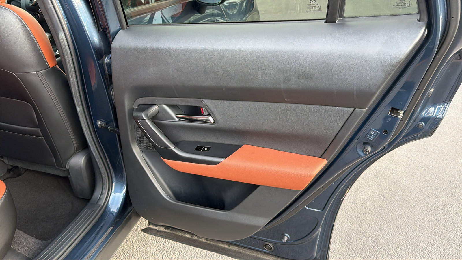 Certified 2025 MAZDA CX-50 2.5 Turbo w/ Premium Plus Pkg image 33