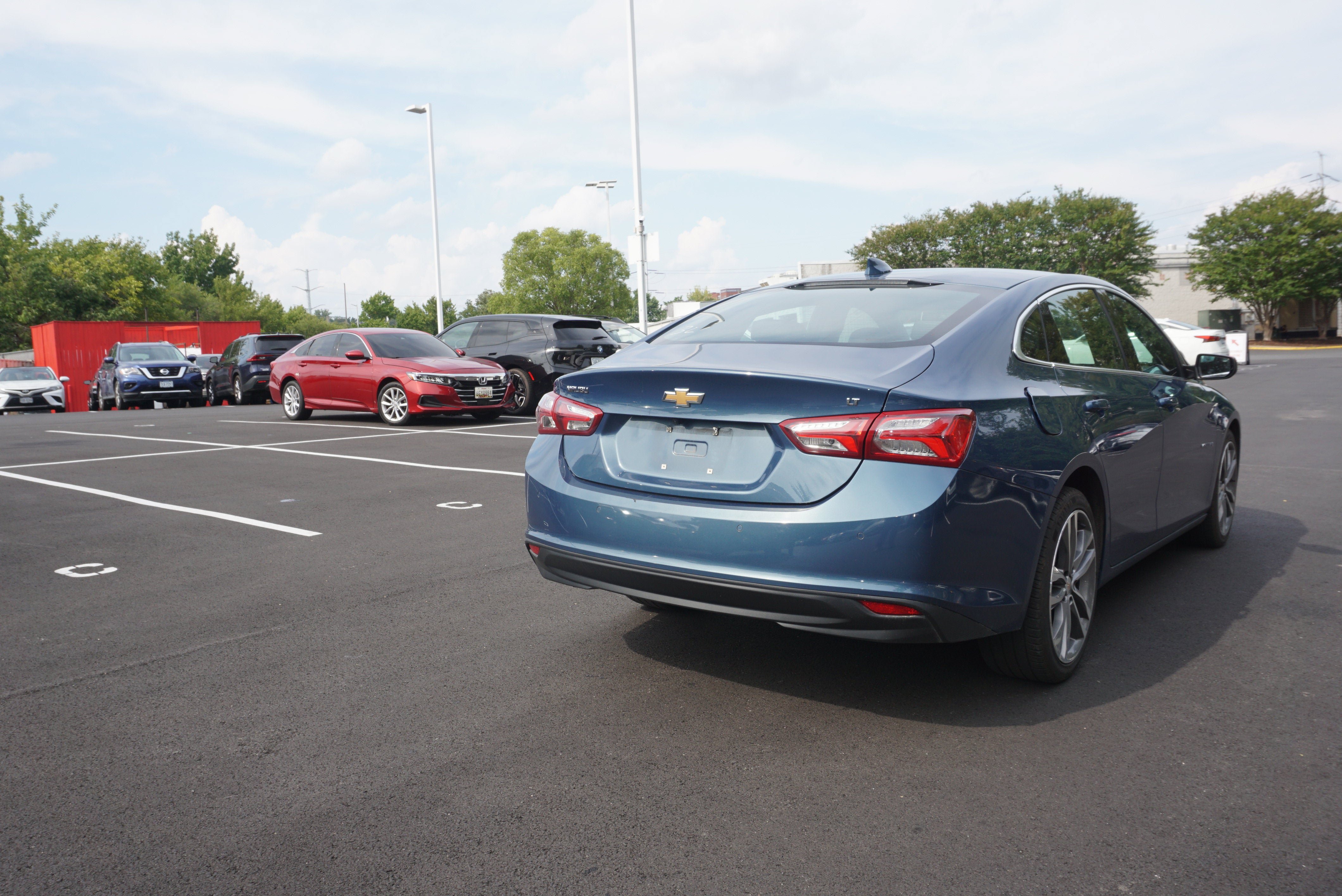 Used 2024 Chevrolet Malibu LT FWD image 3