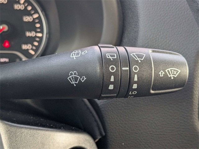 Used 2023 Jeep Renegade Altitude image 26