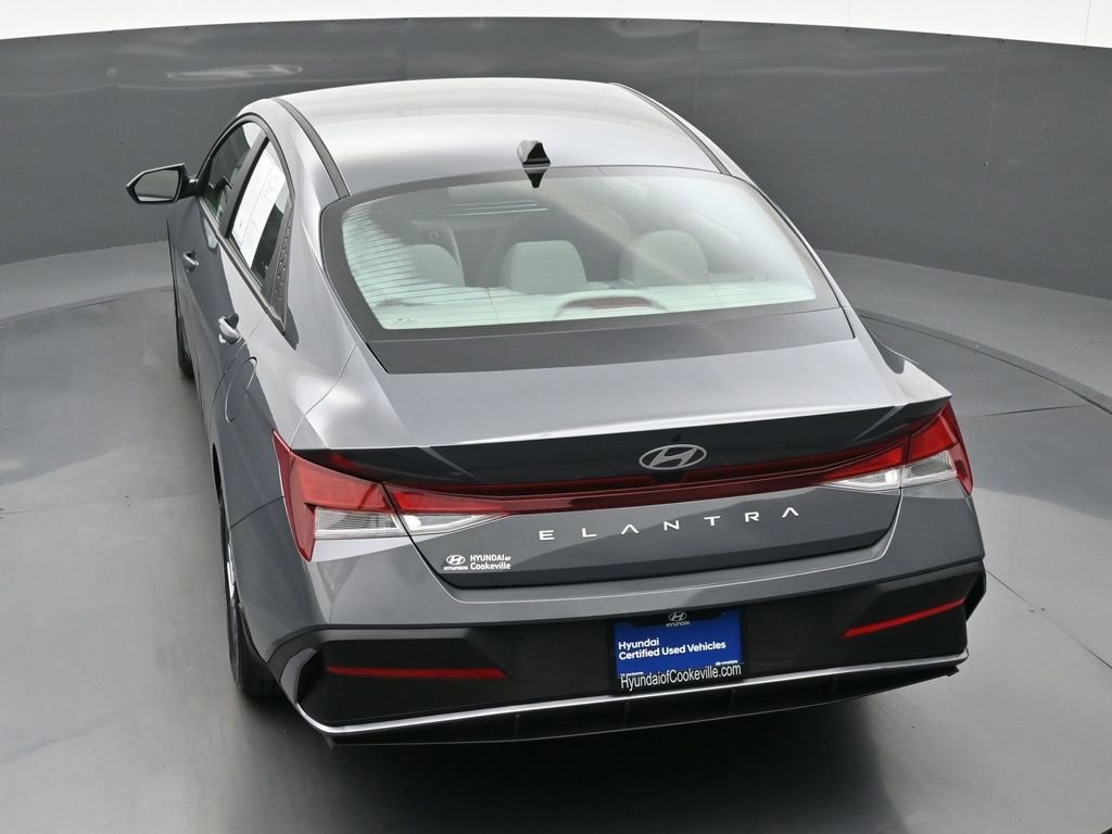 Certified 2024 Hyundai Elantra SEL FWD image 35