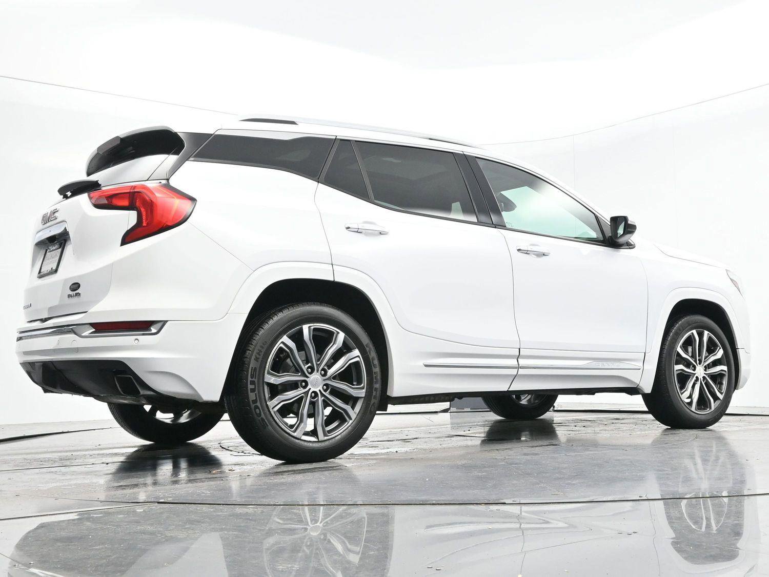 Used 2019 GMC Terrain Denali w/ Driver Alert Package II image 56