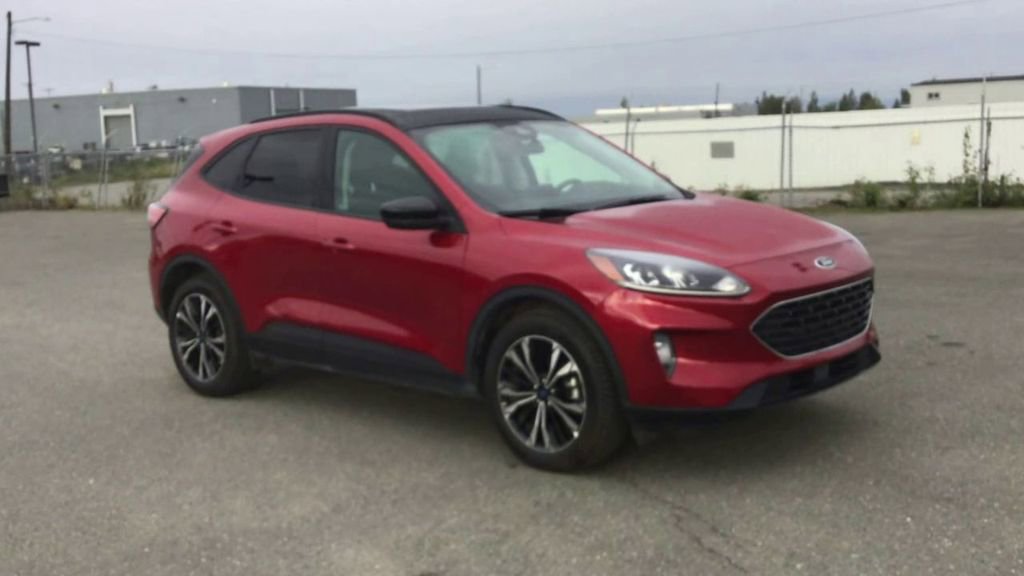 Used 2022 Ford Escape SEL w/ SEL Stealth AWD Package image 2