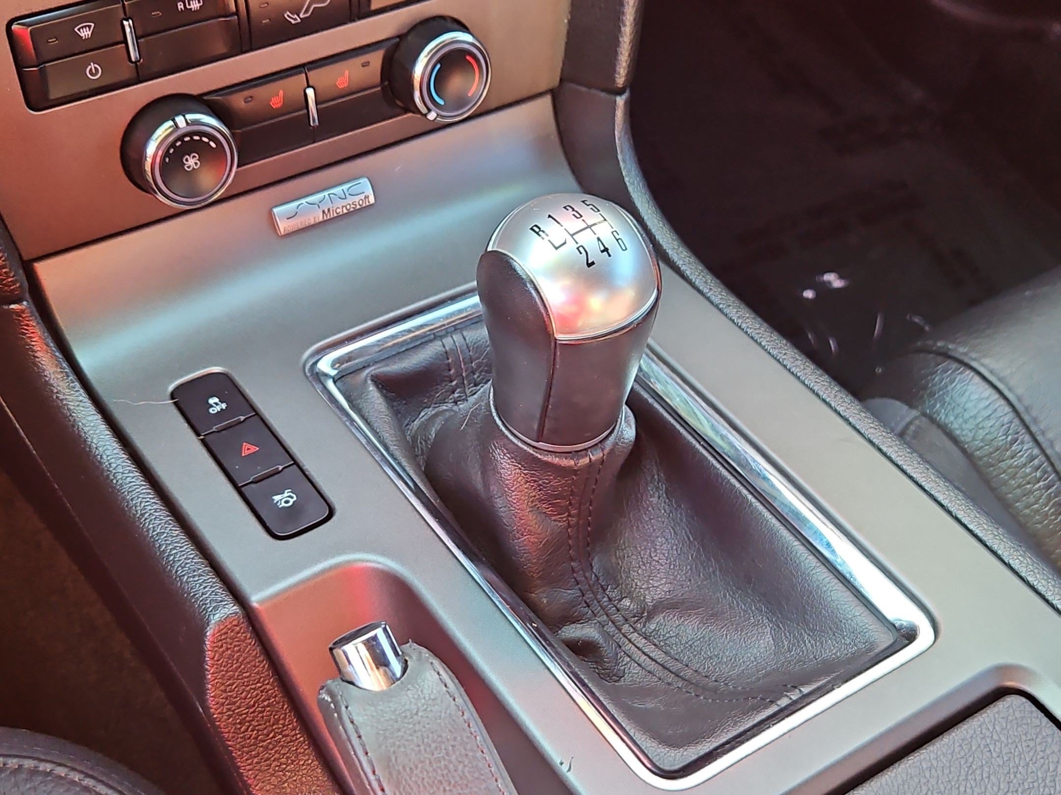 Used 2012 Ford Mustang Premium RWD image 17