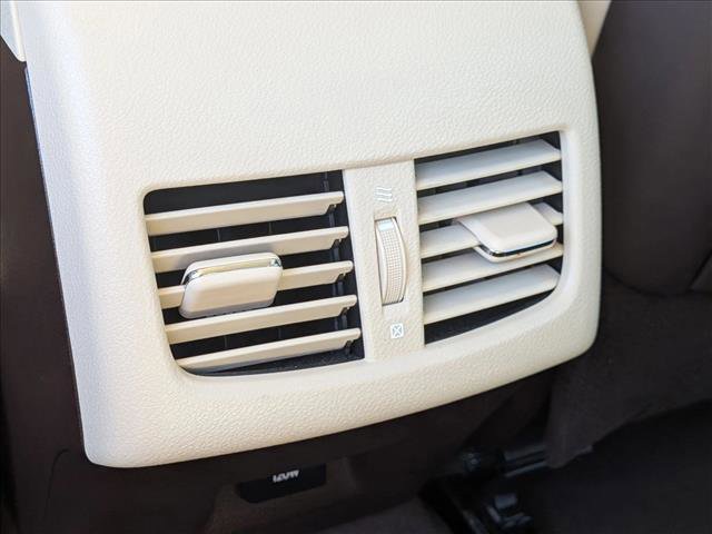 Used 2017 Lexus ES 350 w/ Navigation System Package image 18