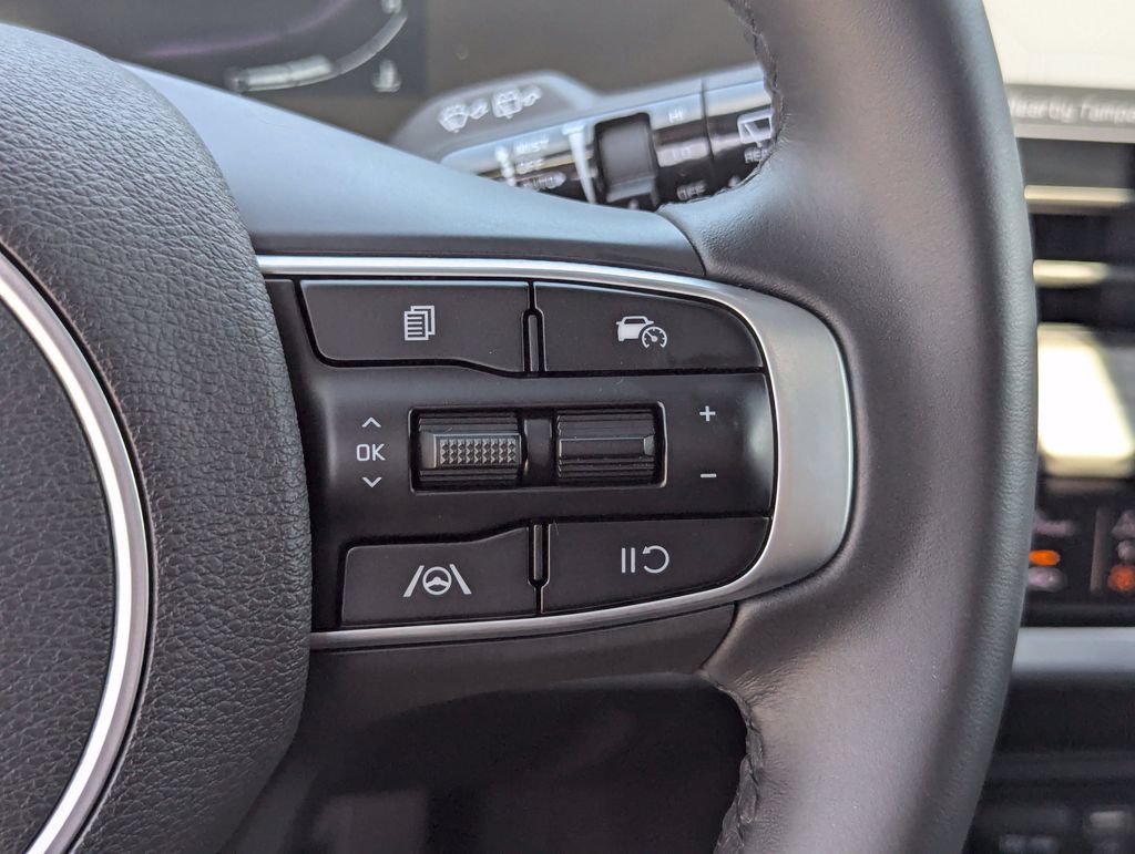 Used 2024 Kia Sportage X-Line w/ X-Line Premium Package AWD/4WD image 31