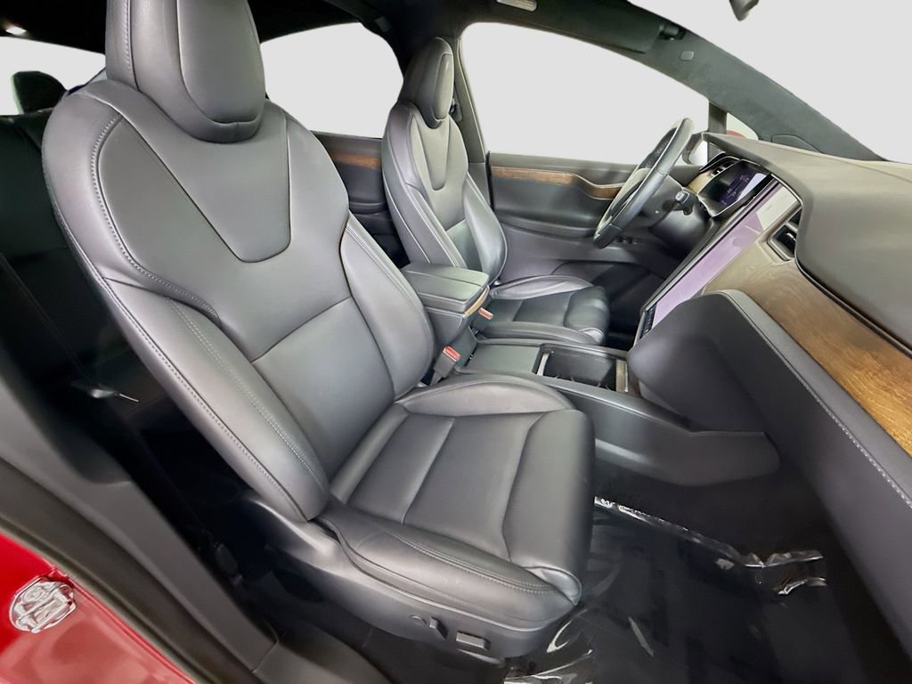Used 2020 Tesla Model X Long Range image 27