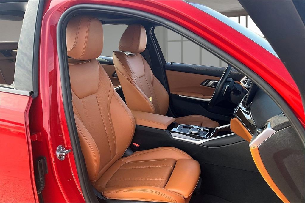 Used 2023 BMW 330e w/ Driving Assistance Package image 26