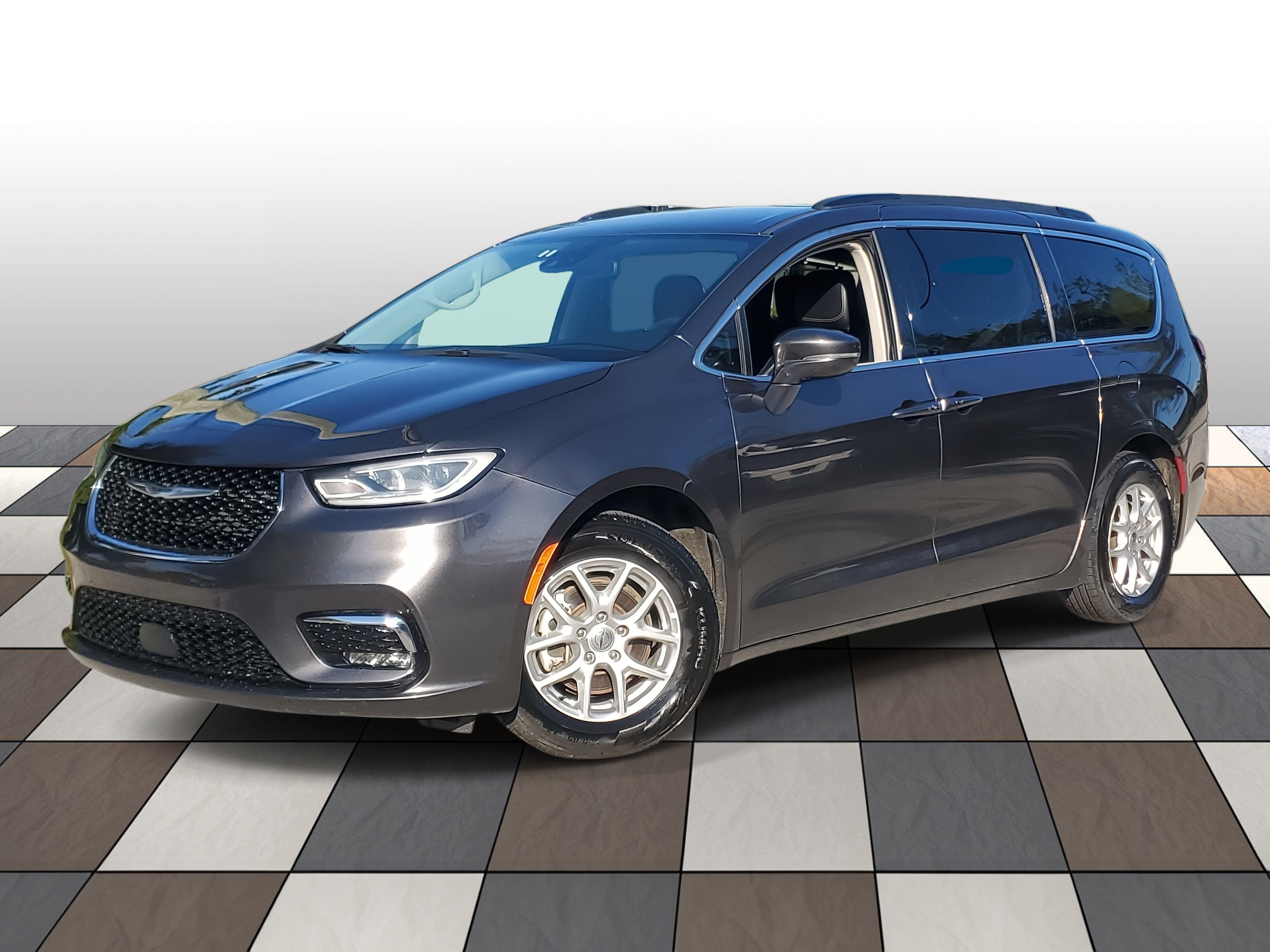 Used 2022 Chrysler Pacifica Touring-L