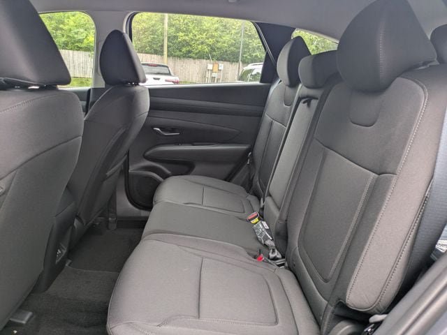 Used 2026 Hyundai Tucson SE FWD image 13
