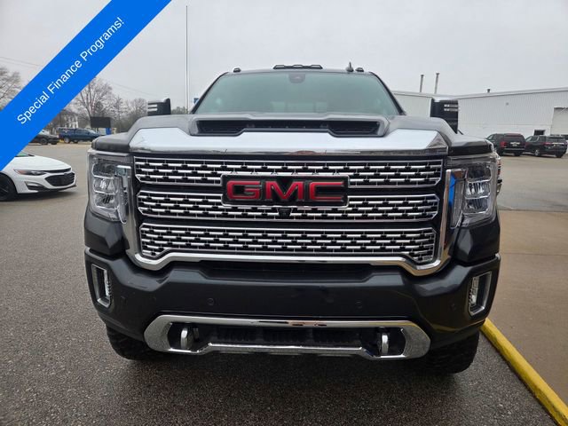 Used 2022 GMC Sierra 3500 Denali w/ Denali Ultimate Package image 4