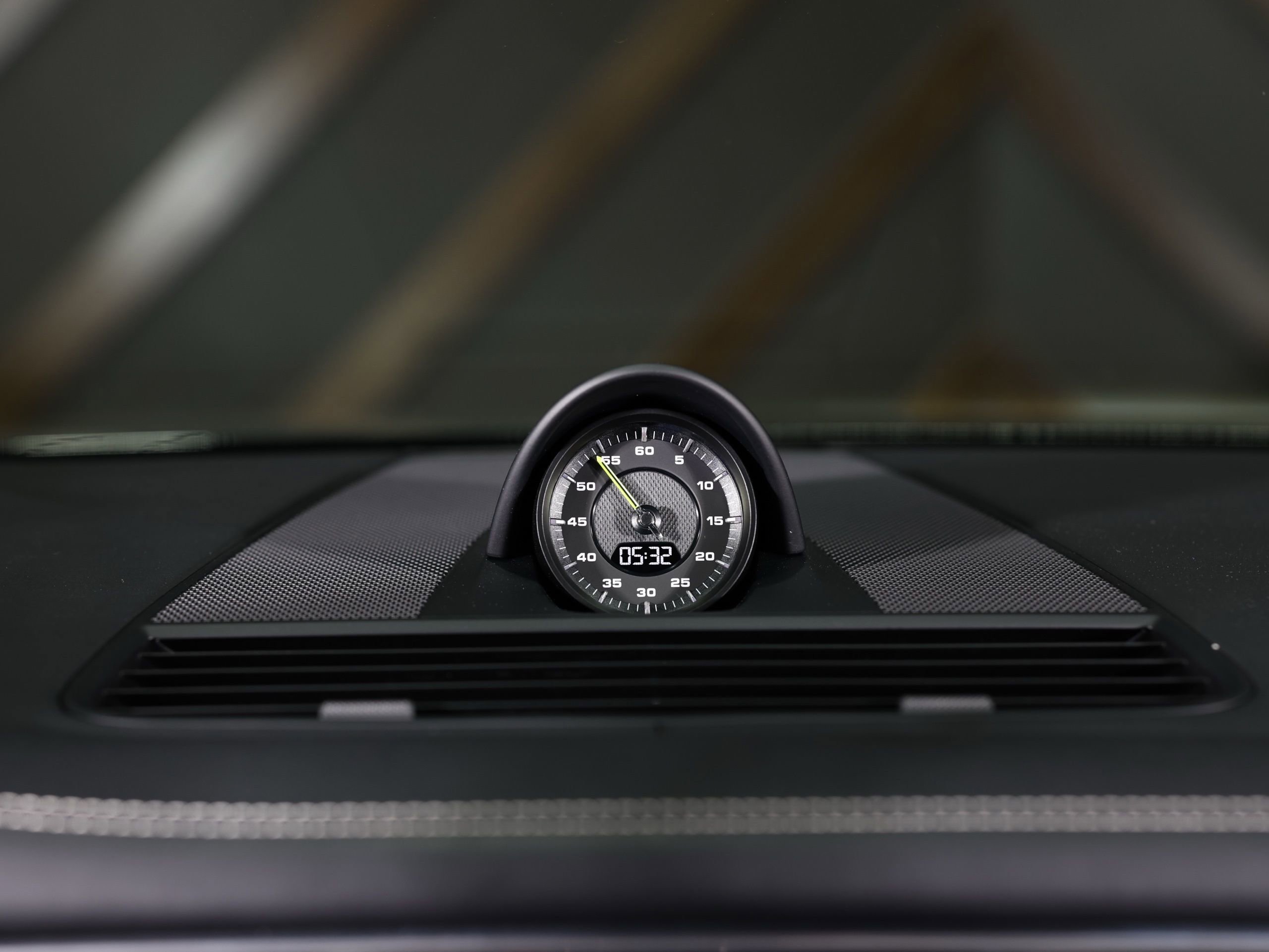 Used 2023 Porsche Panamera Turbo S image 38