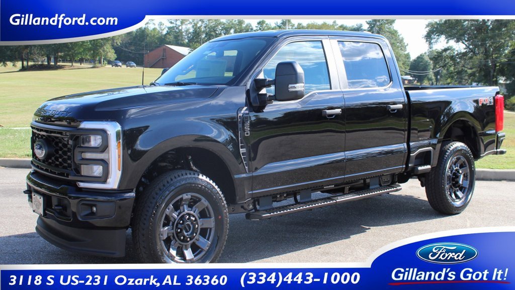 New 2026 Ford F250 4x4 Crew Cab Super Duty image 1