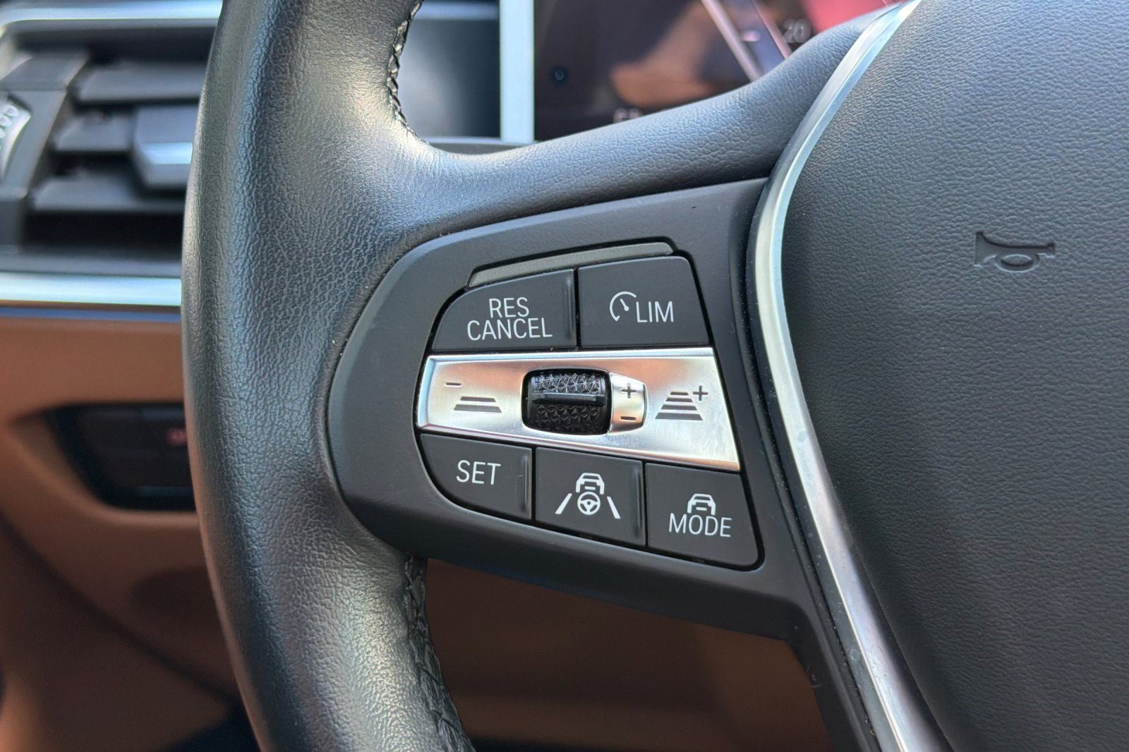 Used 2023 BMW i4 eDrive35 image 30