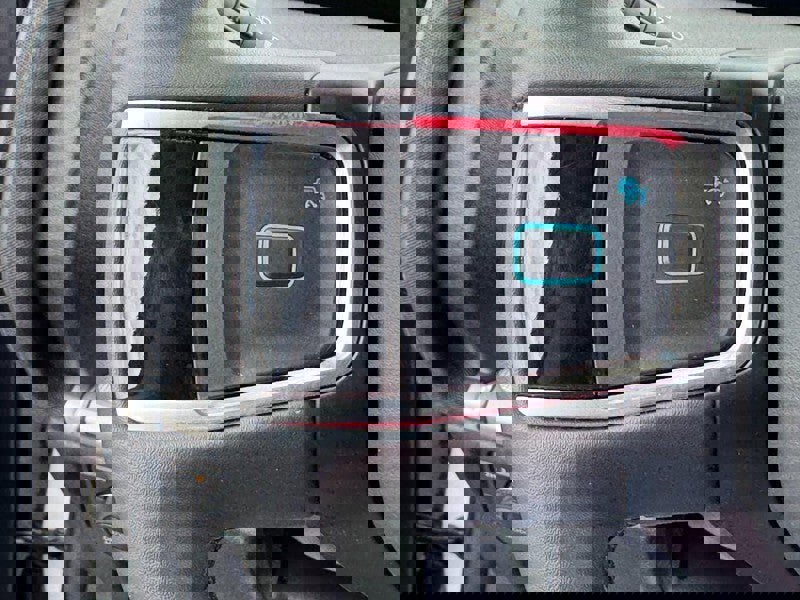 Used 2025 Ford Expedition Active image 19