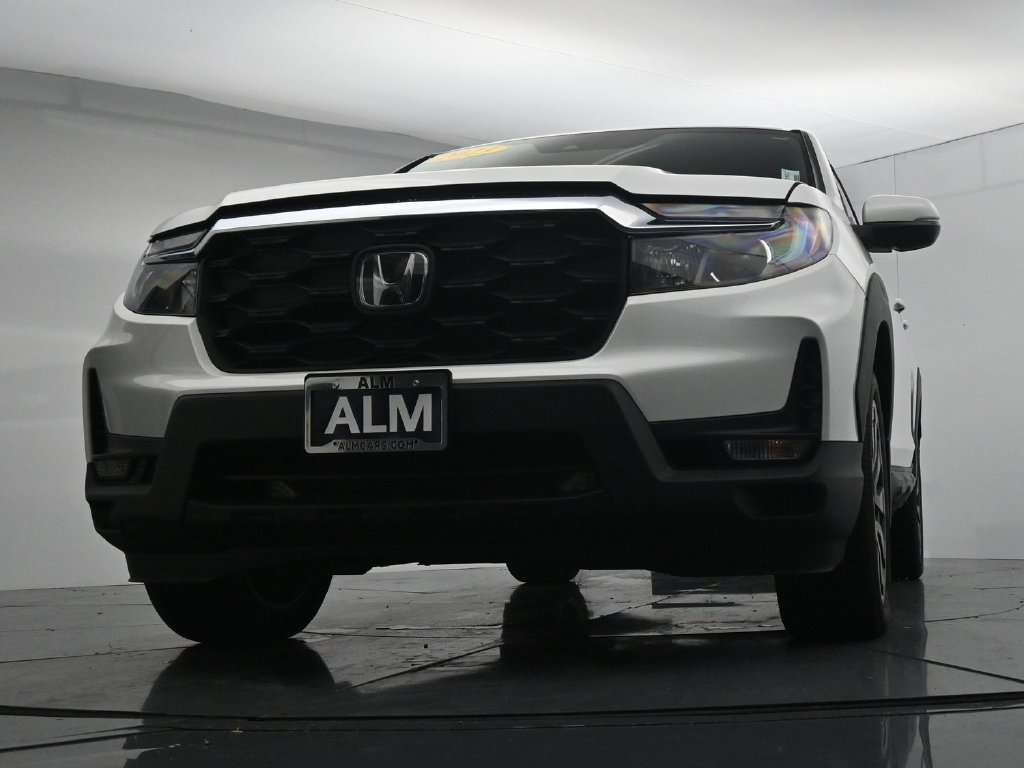 Used 2023 Honda Passport EX-L image 34