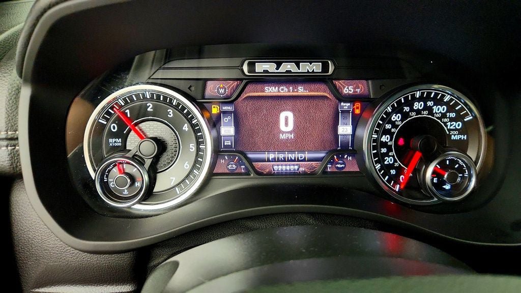 Used 2022 RAM 2500 Laramie w/ Night Edition AWD/4WD image 14