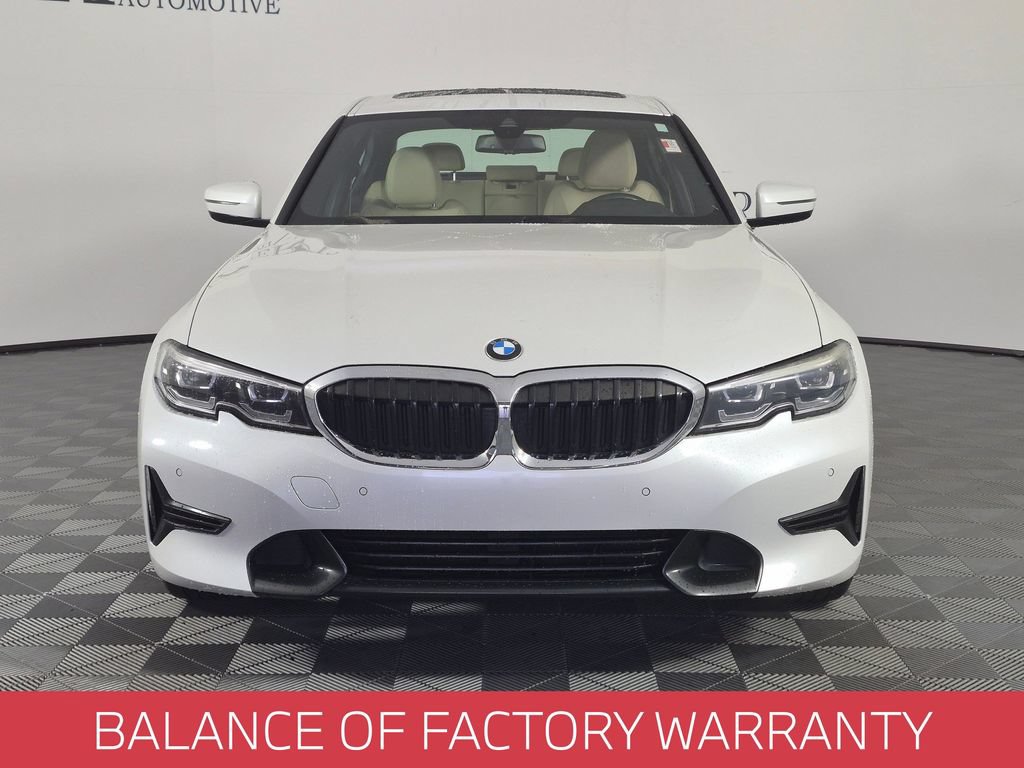 Used 2022 BMW 330i Sedan w/ Premium Package RWD image 3