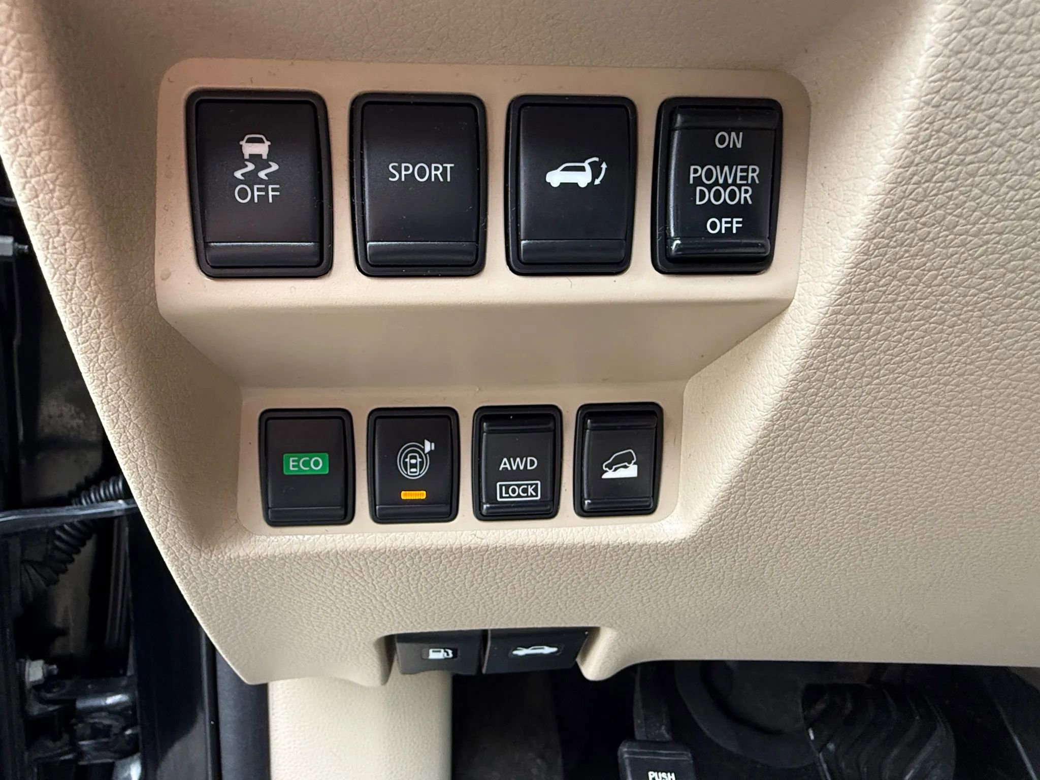 Used 2016 Nissan Rogue SL w/ SL Premium Package image 26