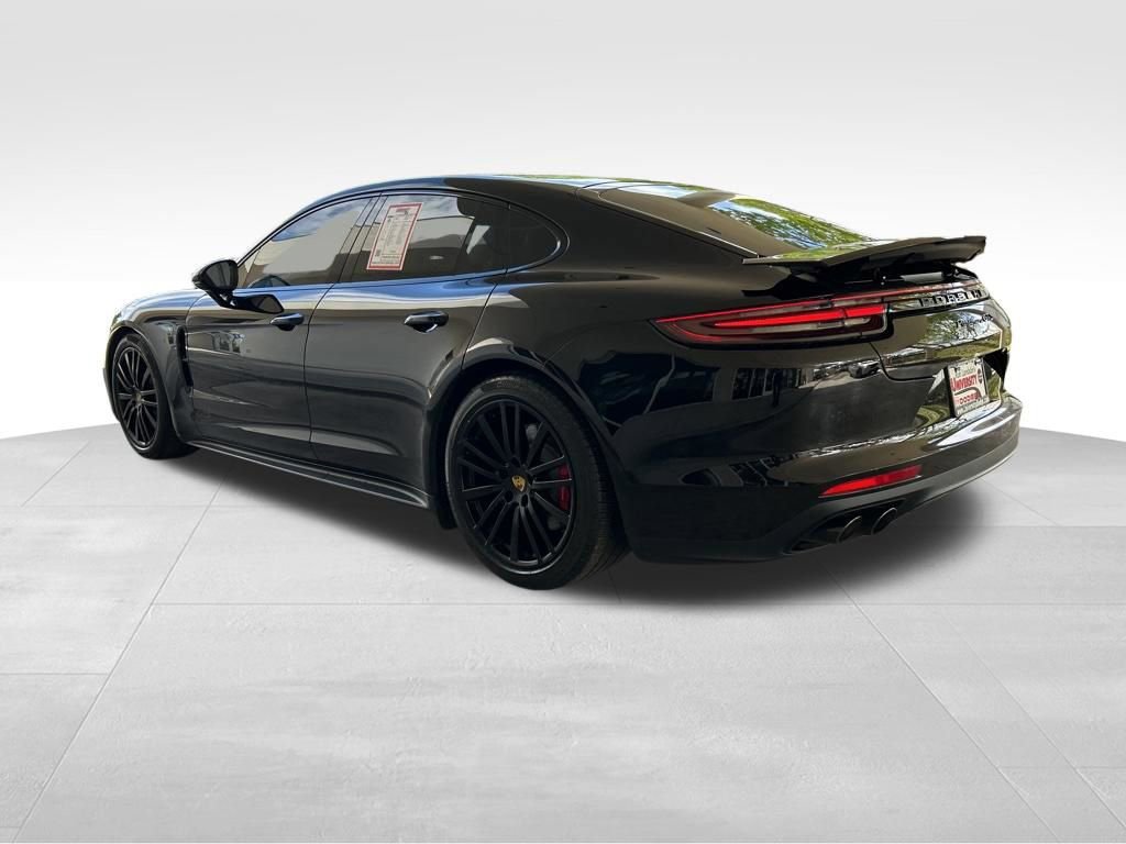 Used 2019 Porsche Panamera GTS image 4